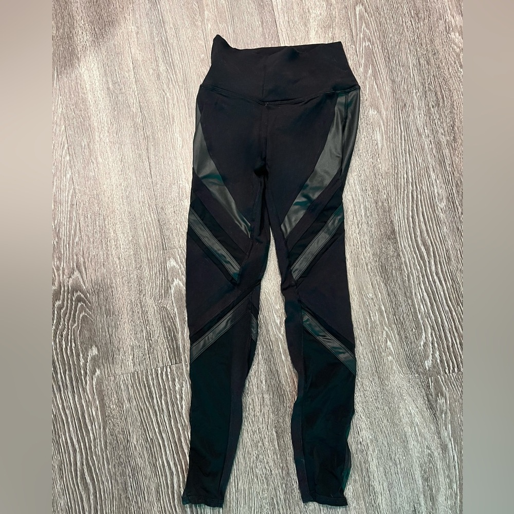 Alo high waisted black sport leggings with mesh panels